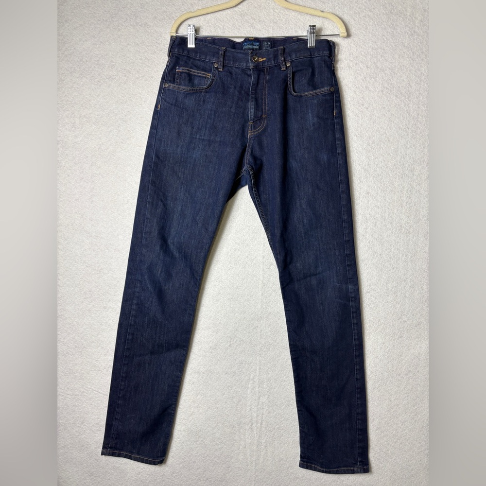 Patagonia Men's Navy Straight Stretch Jeans